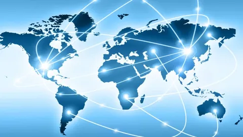 欧冠单赛季15球纪录保持者：仅三人达成，莱万领衔，梅西未在列